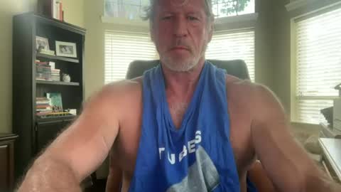 Snapshot of vervalas1 chatting on July 15, 2026, 7:30 pm Vervalas online show from July 15, 2026, 7:30 pm