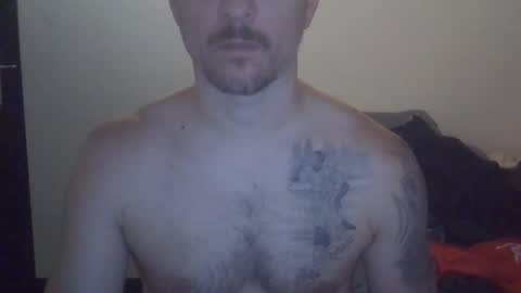 Snapshot of veryhotpervert chatting on December 19, 2025, 8:10 am veryhotpervert online show from December 19, 2025, 8:10 am