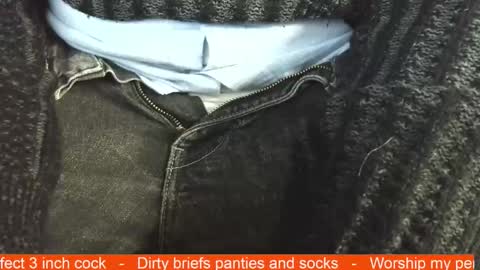 Erik online show from December 15, 2025, 5:44 am