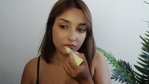 Ana online show from June 9, 2026, 11:11 am
