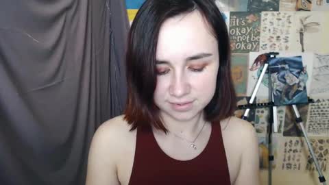 veryveryvery_shy online show from January 12, 2025, 9:30 am