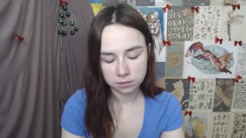 Snapshot of veryveryvery_shy chatting on January 16, 2026, 6:28 am veryveryvery_shy online show from January 16, 2026, 6:28 am