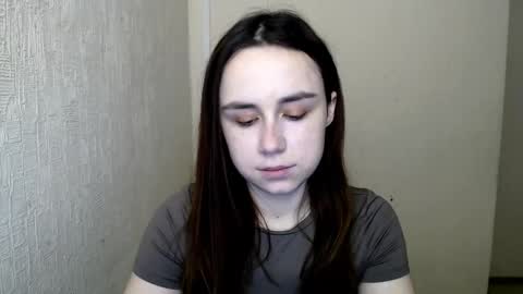 Snapshot of veryveryvery_shy chatting on February 20, 2026, 7:10 am veryveryvery_shy online show from February 20, 2026, 7:10 am