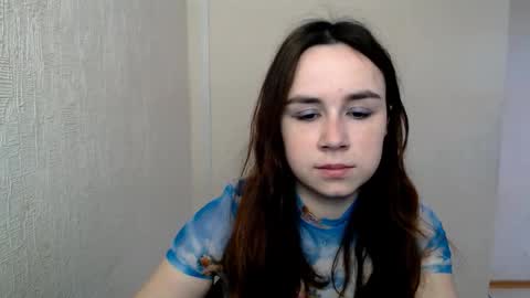 Snapshot of veryveryvery_shy chatting on February 23, 2026, 6:44 am veryveryvery_shy online show from February 23, 2026, 6:44 am