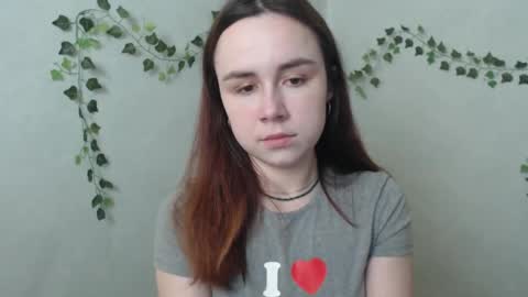 Snapshot of veryveryvery_shy chatting on March 21, 2026, 8:19 am veryveryvery_shy online show from March 21, 2026, 8:19 am