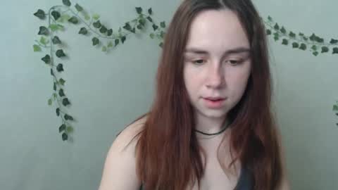 Snapshot of veryveryvery_shy chatting on March 23, 2026, 3:43 am veryveryvery_shy online show from March 23, 2026, 3:43 am