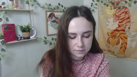 Snapshot of veryveryvery_shy chatting on April 6, 2026, 5:19 am veryveryvery_shy online show from April 6, 2026, 5:19 am