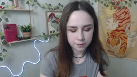 Snapshot of veryveryvery_shy chatting on April 11, 2026, 5:34 am veryveryvery_shy online show from April 11, 2026, 5:34 am