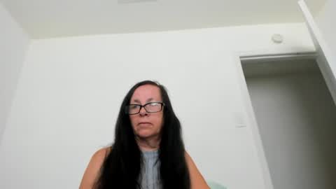 Snapshot of veryysassypeachgoddess chatting on July 26, 2026, 2:02 pm VeryySassyPeachGoddess online show from July 26, 2026, 2:02 pm