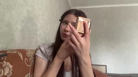 Snapshot of vestaschwarzer chatting on July 27, 2026, 8:32 am Bella online show from July 27, 2026, 8:32 am