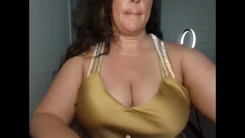 Vesta online show from June 1, 2026, 9:16 pm