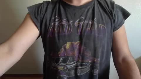 vesturelove online show from July 29, 2026, 9:24 pm