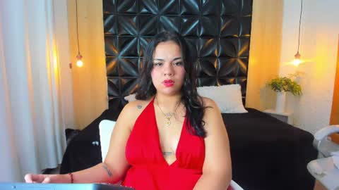 Vanesaa online show from July 11, 2026, 7:05 pm
