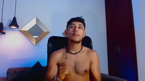 Vezx online show from April 16, 2026, 7:03 pm