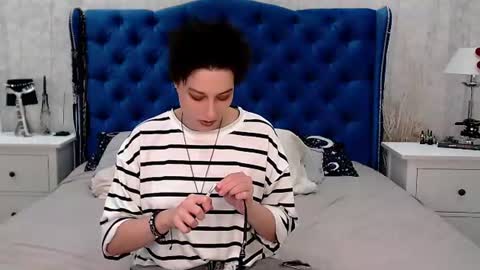 Via online show from July 11, 2026, 8:06 am
