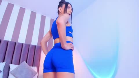 Ariana  online show from October 8, 2025, 8:39 pm