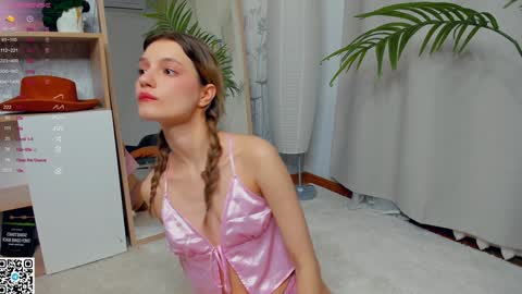 Mikky online show from February 4, 2025, 7:07 am