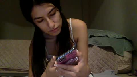 Snapshot of vibingwithchloe chatting on December 11, 2024, 7:31 am chloe online show from December 11, 2024, 7:31 am