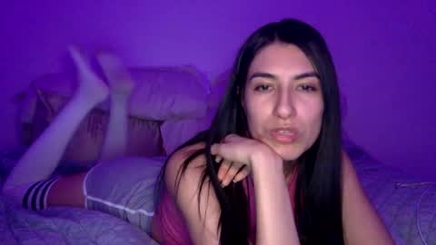 Snapshot of vibingwithchloe chatting on January 9, 2025, 4:41 am chloe online show from January 9, 2025, 4:41 am