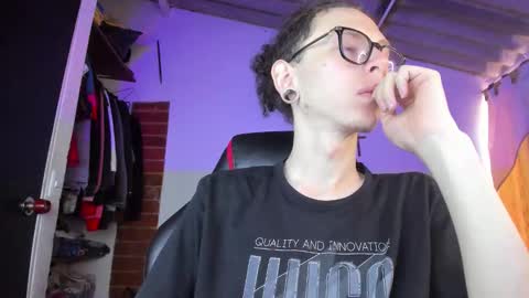 Snapshot of vicent_brais chatting on February 26, 2026, 2:27 pm Vicent Brais online show from February 26, 2026, 2:27 pm