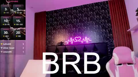 Snapshot of vichy_evans chatting on January 24, 2025, 11:02 pm Vichy Everyday From 1400 to 2130 Col Time online show from January 24, 2025, 11:02 pm