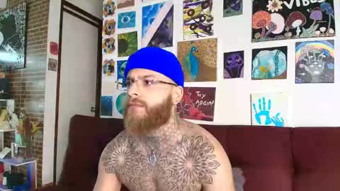 vickingcock7 online show from October 21, 2025, 7:53 am