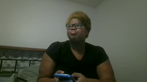 Snapshot of vickiryder56 chatting on November 15, 2025, 3:08 pm vickiryder56 online show from November 15, 2025, 3:08 pm