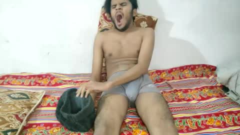 vickpie24 online show from December 29, 2024, 11:50 am