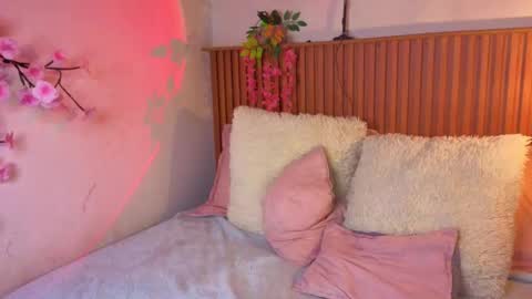 VICTORIA online show from September 30, 2025, 8:36 pm