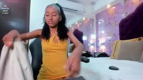 Vicky Castillo online show from July 12, 2026, 7:49 pm
