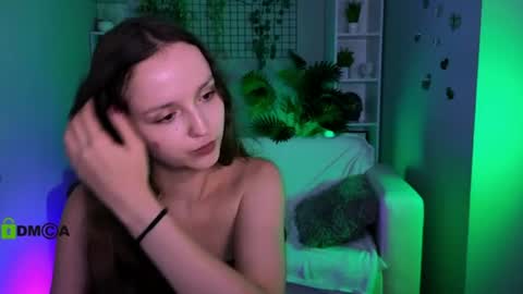 vicky_kim online show from July 2, 2026, 1:06 pm