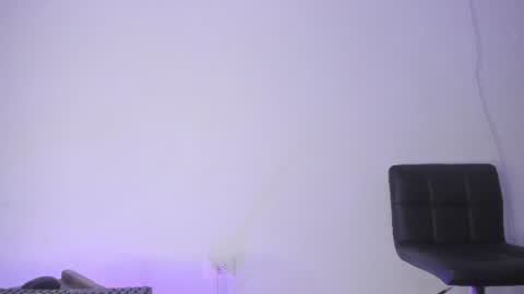 VICKY SWEET online show from July 25, 2026, 12:20 am