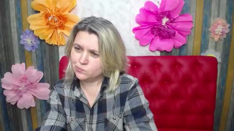 VickyRobins online show from March 17, 2026, 10:40 am
