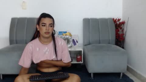 Snapshot of vickyxdany chatting on January 25, 2025, 5:30 pm vickyxdany online show from January 25, 2025, 5:30 pm