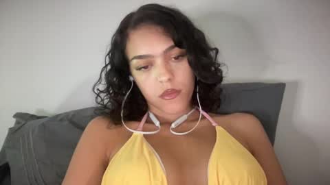 Goddess Victory  online show from February 5, 2025, 12:53 am