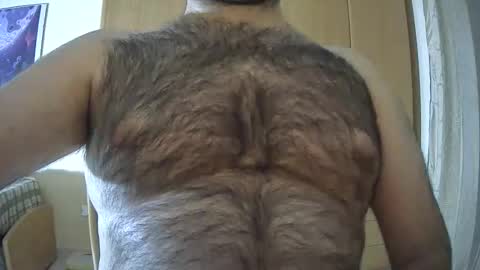 VictorHume online show from May 31, 2026, 11:28 pm