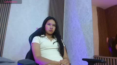 victoria1_tay online show from April 26, 2026, 1:31 pm