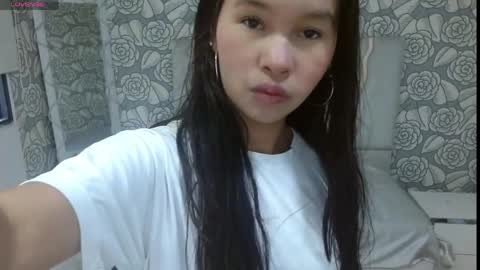 victoria1_tay online show from May 1, 2026, 11:48 am