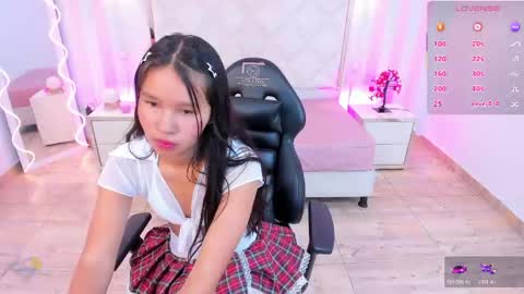 victoria1_tay online show from May 13, 2026, 7:55 pm