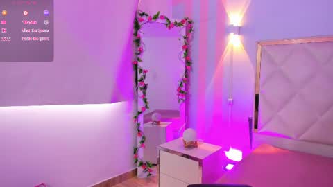 victoria1_tay online show from July 28, 2026, 7:39 pm