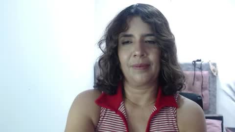 Snapshot of victoria25_meester chatting on June 4, 2026, 3:40 pm Hi guys Im victoria Be the one who can control me in PVT online show from June 4, 2026, 3:40 pm