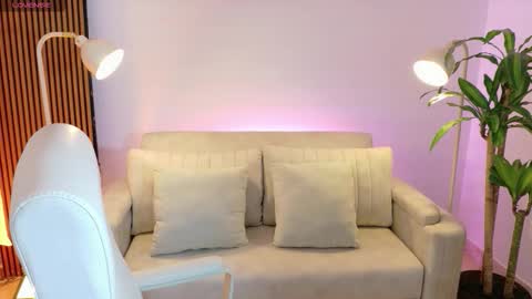 victoria online show from February 3, 2026, 1:27 pm