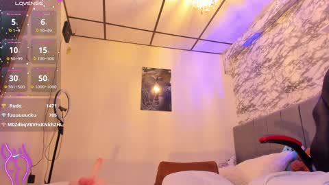 Snapshot of victoria__coopeer chatting on December 7, 2024, 2:09 am Victoria Coopeer online show from December 7, 2024, 2:09 am