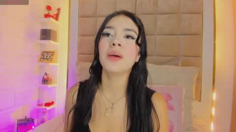 Victoria valentina  online show from April 3, 2026, 11:19 am