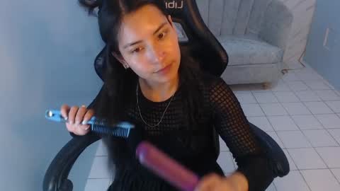 Victoria online show from May 1, 2026, 1:48 pm