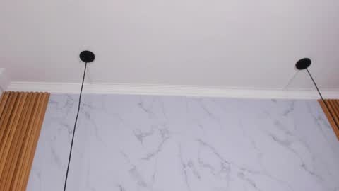  Victoria Lozano  online show from January 24, 2025, 4:06 pm