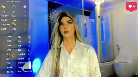 Snapshot of victoria_kastelo chatting on April 28, 2026, 9:31 pm Victoria online show from April 28, 2026, 9:31 pm