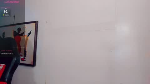 Snapshot of victoria_kastelo chatting on June 15, 2026, 7:16 pm Victoria online show from June 15, 2026, 7:16 pm