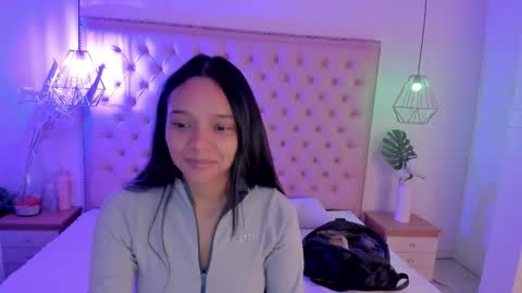 victoria_kitt online show from November 8, 2025, 3:34 pm