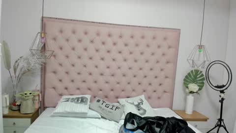 victoria_kitt online show from November 27, 2025, 7:27 pm